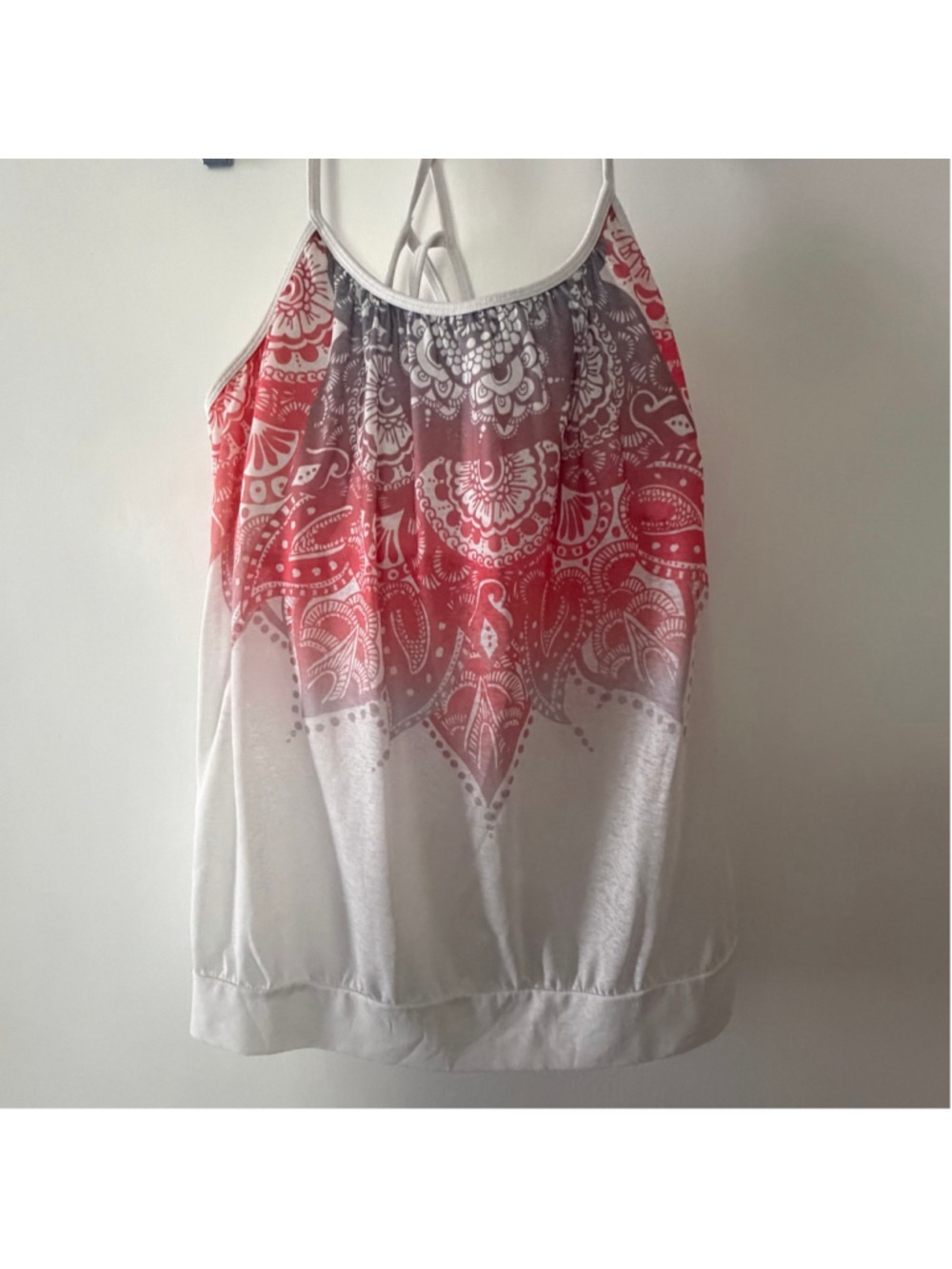 Women's Prana Tank Top Size XL White Coral Mandala Print Built in Bra
